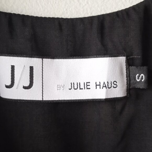 'J/J Julia Haus Anthropologie' Size S 100%Silk Top Abstract Black/Off White - Picture 3 of 13